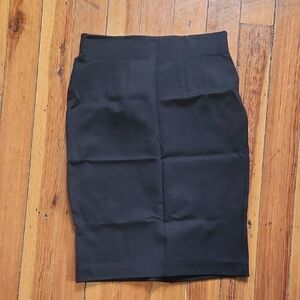 Elegant Black Pencil Skirt